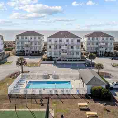 Between The Blue - Oceanside 2B/2B Condo w/ Pool Fitness & Recreational Facilities