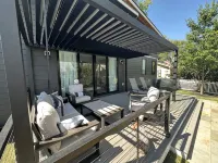 Modern Styled Home in Historic Annapolis Eastport Neighborhood - Bungalows