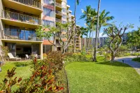 Closest 1-Bedroom to the Beach at Kaanapali Shores. Just 65 Steps to Sand! - 3성급