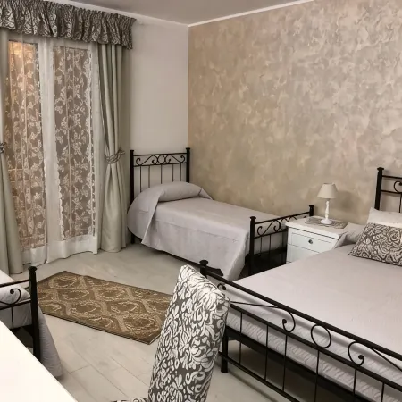 Maison Bijou Guest House