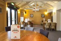 Premier Inn Milton Keynes Central (Xscape) - breakfast