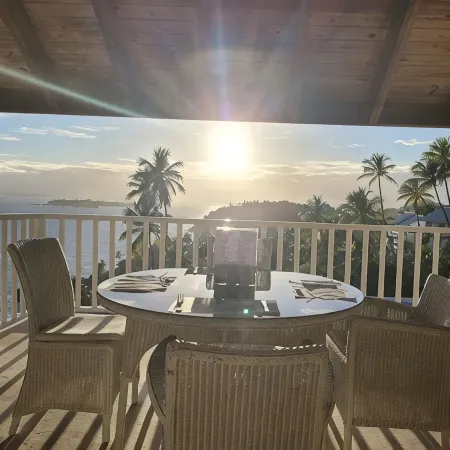 Wake Up At Paradise