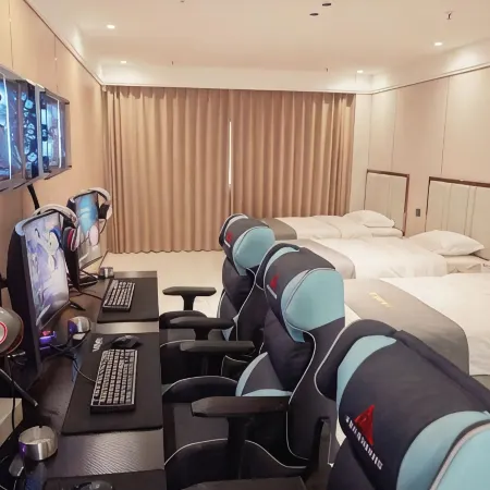 Timo E-Sports Hotel