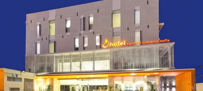 J Hotel - Bandara Soekarno Hatta Hotels in Benda