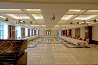 Le Midi Hotel Chitou - spa