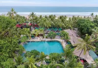 Legian Beach Hotel - Resorts