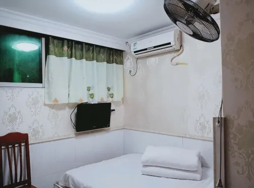 Tongjiang Jingyuan Hotel