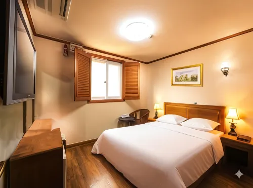Noble Hotel
