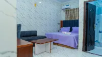 Winngs Hotels & Banquet Hotels in 