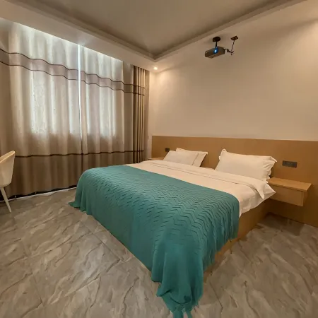 Huangguoshu Waterfall Royal Court Holiday Inn