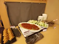 露櫻GRANTIA冰見和蔵之宿 - 早餐