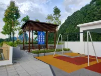Ipoh Sunway Onsen Themepark Suite by IWH - familiares