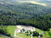 Canyonleigh Retreat Hotels in Bowral