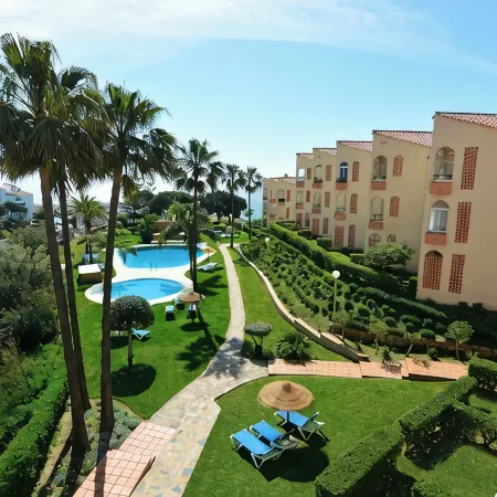 Ramada Hotel & Suites by Wyndham Costa del Sol Fuengirola