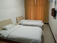 Danfeng Shengyi Hotel - 2 Sao