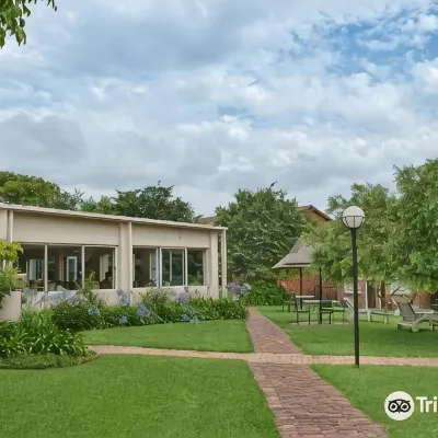 CedarWoods of Sandton Hotels near Gallo Manor