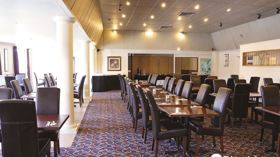 The Victoria Hotel Dunedin