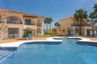 Ramada Hotel & Suites by Wyndham Costa del Sol Fuengirola - 沙灘