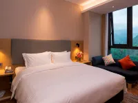 Holiday Inn Express LUANCHUAN by IHG Hotels in Luanchuan