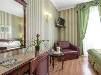 Gambrinus Hotel Các khách sạn gần Trung tâm mua sắm La Rinascente