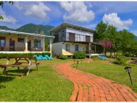 May l Dulan View Bed and Breakfast โรงแรมใกล้มูนไลท์ อินน์