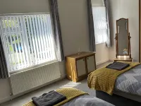 4-6 Guests in centre location with stunning views Hotels in Llanberis