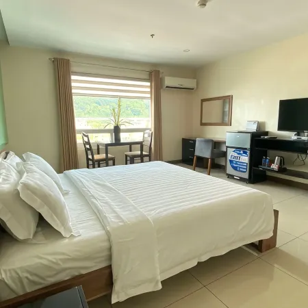 YBC Grand Hotel