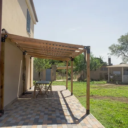 Casaleri is the ground floor of a Maremma reclamation farmhouse 3 km from the sea