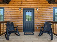 Cliff Haven at Red River Gorge 2-Bedroom Cabin with WiFi, AC, Fire Pit, Hot Tub Hotels in Wolfe County