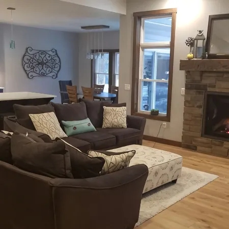 Custom Built Showcase Home near Lambeau!
