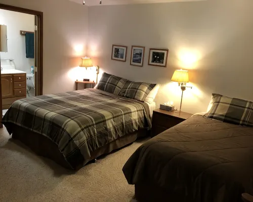 Ketchikan Northern Retreat - 3 Bedroom Apartment on Large Private Lot Hotels in Ketchikan
