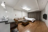 Plea de Blanc Hotel & Residence