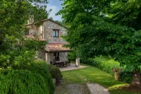 Villa Rosaspina from 1700's. Private pool, Air-conditioning, Jacuzzi, DSL/Wi-Fi