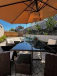 Charming Coastal Getaway!3 Bed 2 Bath with 3 Private Yards. Clean. Dog Friendly.