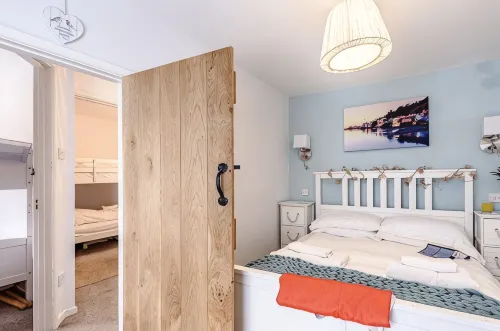 4 Evans Terrace Beautiful Cottage in the heart of Aberdovey! Free parking permit