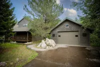 Red Lodge Wild Rest - 4-Star