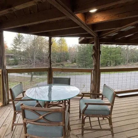 T&M Elite Retreat! Hike/ Ride to Trails, Big South Fork, Near Scenic Parks!