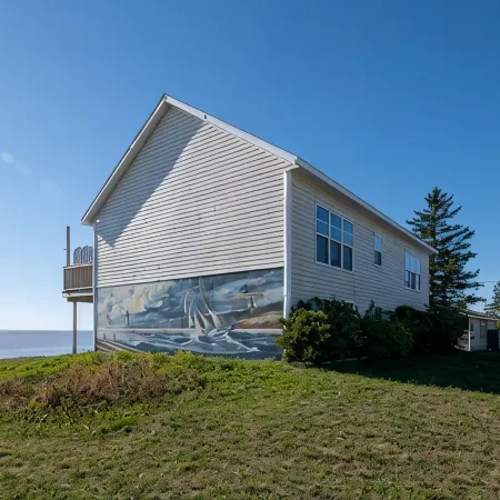 10M From the Ocean! Upper Suite with Amazing Views - Highest Tides in the World