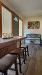 Clean & Spacious Cottage – Close to Campus! - Wifi
