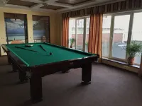 Zeeshtern Hotel - 2성급