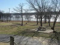 Cozy Lakeside Cabin, Mannford - 2성급