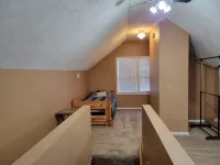 Beautiful Home near Zoo/College World Series/Downtown - 방갈로