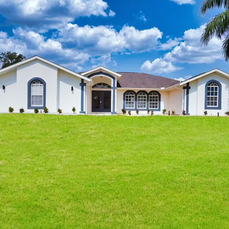 Elegant and Spacious 3 BR House w/ Heated Pool