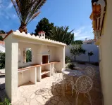 Detached house with private pool, completely fenced, close to the beach