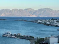 Villa Mavrikiano Has Breathtaking View of the Sea and Mountains + Private Pool. - Huvilat