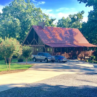 Life is Better at The Conner Lodge No Cleaning Fees - 3-Star
