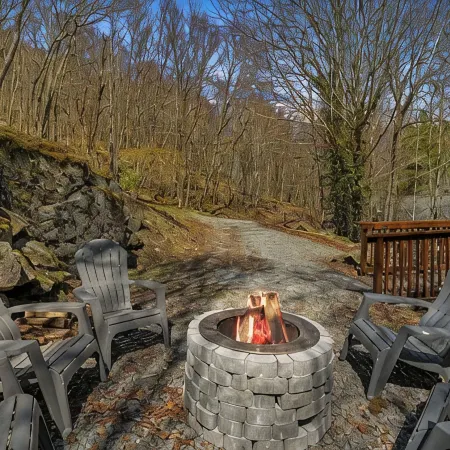 .25 Mi to Ski Resort: Game Room - 2 Decks - Fire Pit - Pet Friendly
