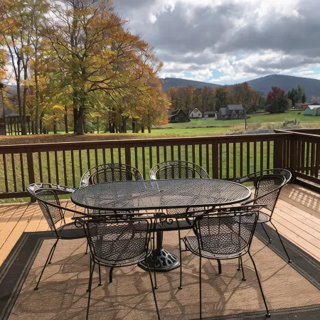 Canaan Townhome near hiking, biking & skiing!