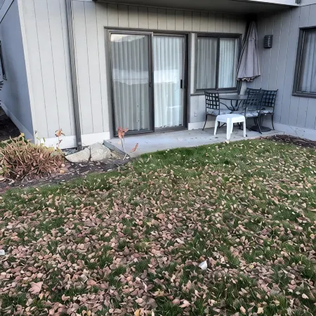 Lakefront Studio Condo~Step into the Lake at Spader Bay