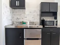 Private studio centrally located - Wifi